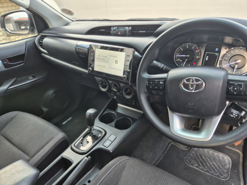 Toyota Hilux 2.4 GD6 D/CAB RAIDER 4X4 Auto in Namibia