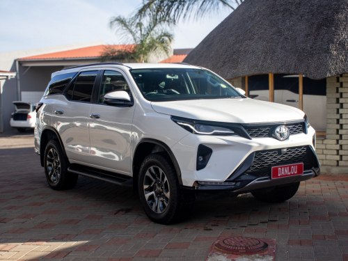 Toyota Fortuner 2.4 GD-6 4X4 A/T in Namibia