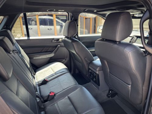 Ford Everest 3.2 TDCi LTD 4X4 A/T in Namibia