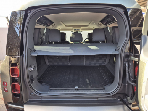 Land Rover Defender 110 D300 HSE X-Dynamic in Namibia