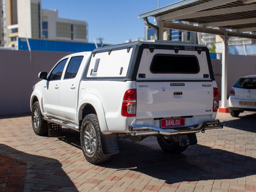 Toyota Hilux 4.0 V6 Raider 4X4 A/T P/U D/C in Namibia