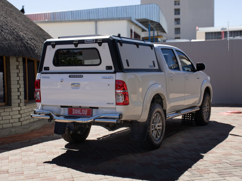 Toyota Hilux 4.0 V6 Raider 4X4 A/T P/U D/C in Namibia