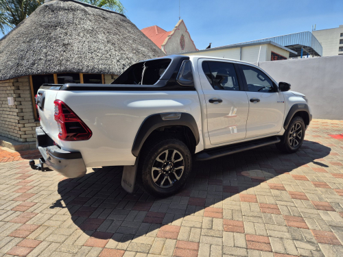 Toyota Hilux 2.8 GD6 LEGEND RS D/CAB AT 4X2 in Namibia