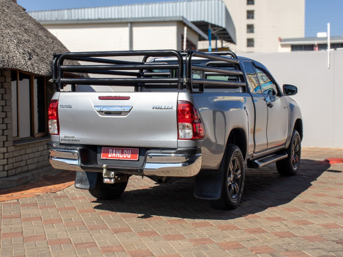 Toyota Hilux 2.4 GD-6 RB Raider P/U E/Cab in Namibia