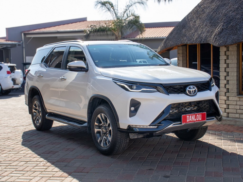 Toyota Fortuner 2.4 GD-6 4X4 A/T in Namibia