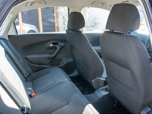 Volkswagen Polo 1.6 C/Line in Namibia