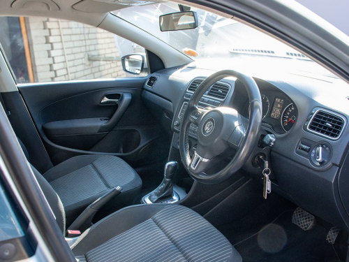 Volkswagen Polo 1.6 C/Line in Namibia