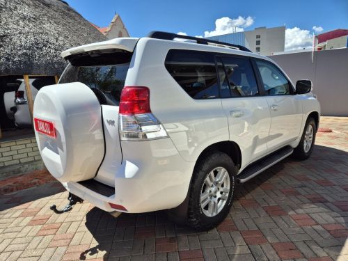 Toyota Prado 3.0 TDi VX in Namibia