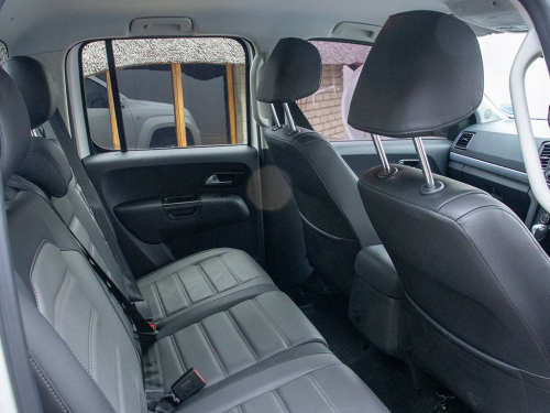 Volkswagen Amarok 2.0 D/C H/Line 4Mot A/T in Namibia
