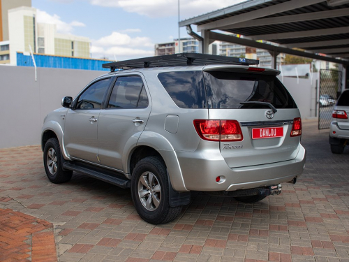 Toyota Fortuner 3.0 D-4D R/B 4X2 in Namibia