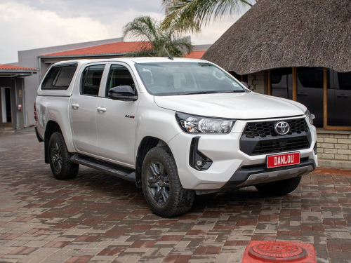 Pre-owned Toyota Hilux 2.4 GD-6 D/C 4X4 A/T for sale in 