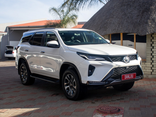 Toyota Fortuner 2.4 GD-6 4X4 A/T in Namibia