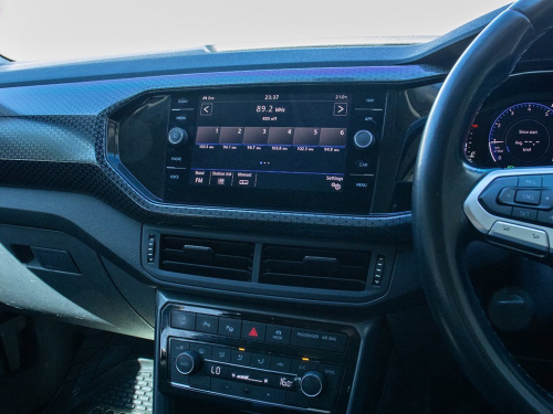 Volkswagen T-Cross 1.0 TSI Highline DSG in Namibia
