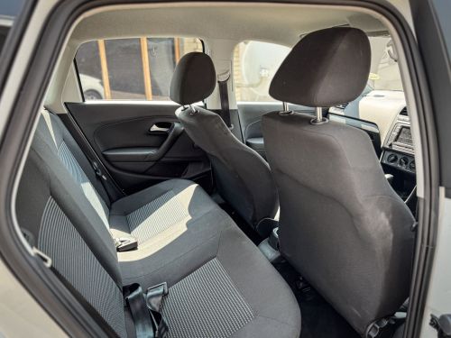 Volkswagen Polo 1.6 A/T C/Line in Namibia