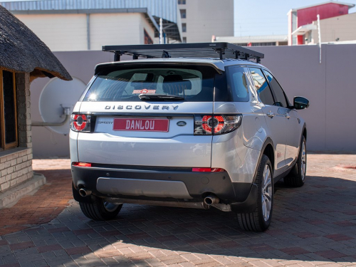 Land Rover Discovery Sport 2.0 Si4 SE in Namibia