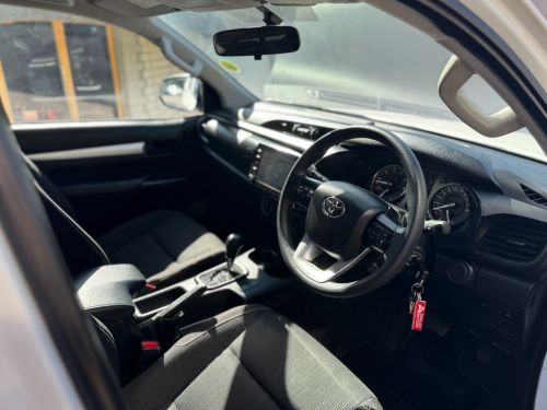 Toyota Hilux 2.4 GD-6 Raider X D/C 4X4 in Namibia
