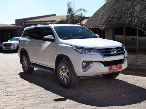 Toyota Fortuner 2.4 GD-6 4X4 A/T in Namibia
