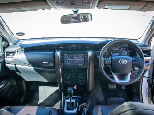 Toyota Fortuner 2.4 GD-6 4X4 A/T in Namibia