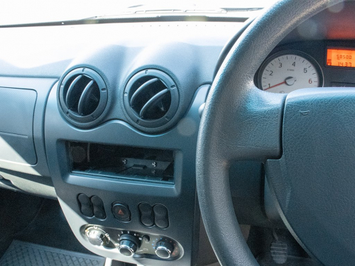 Nissan NP200 1.6i Safety Pack A/C in Namibia