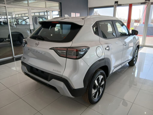 Nissan Magnite 1.0 Acenta AMT in Namibia