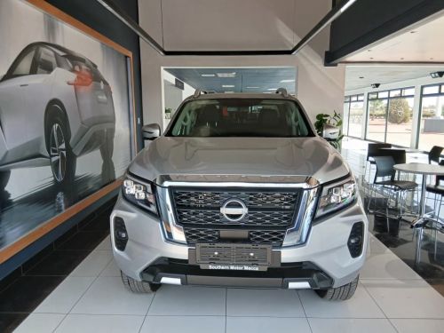 Nissan 2.5 LE Plus 4x4 A/T in Namibia