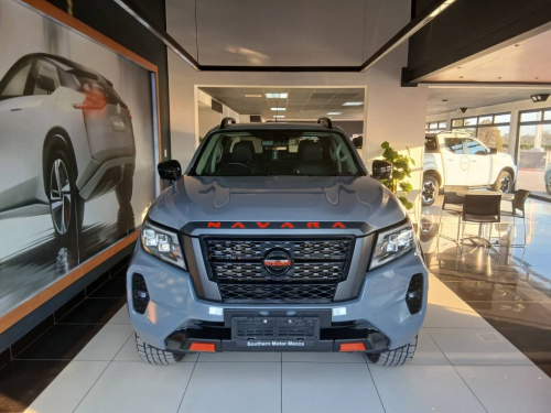 Used Nissan Navara Pro-4x 2.5d 4x4 D/C A/T (140kw ) for sale in Mariental