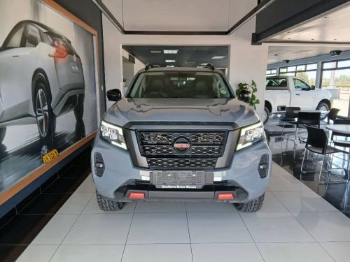Nissan Navara Pro-4x 2.5D 4x4 A/T D/C in Namibia