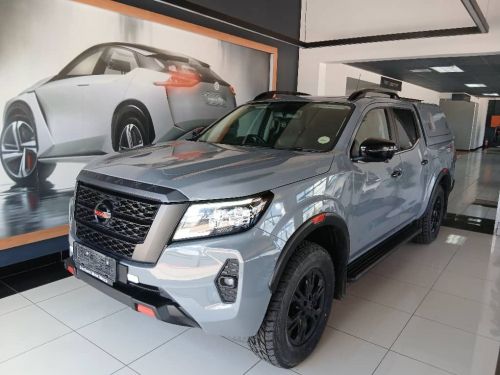 Nissan Navara Pro-4x 2.5D 4x4 A/T D/C in Namibia