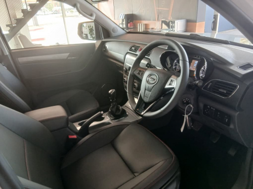 JAC T8 2.0d Comfort 4x2 D/C M/T in Namibia