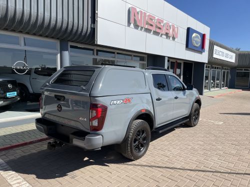 Nissan Navara Pro4x in Namibia