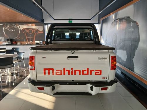 Mahindra S6 2.2D 4x4 D/C Karoo in Namibia