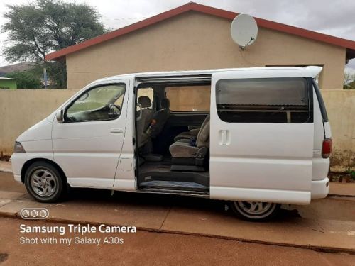 Toyota Regius 2.7 Petrol in Namibia