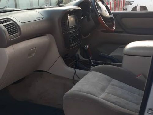 Toyota Land Cruiser 4.7 V8 100 Series in Namibia