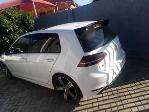 Used Volkswagen Golf R | 2015 Golf R for sale | Windhoek Volkswagen ...