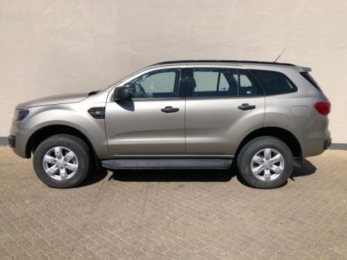 Ford Everest 2.2 XLS AT in Namibia