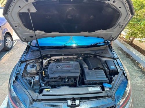Volkswagen GOLF 7GTI in Namibia
