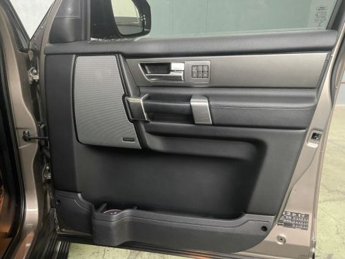 Land Rover Discovery 4 Graphite Edition in Namibia