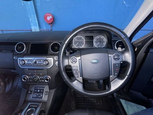 Land Rover Discovery 4 Graphite Edition in Namibia