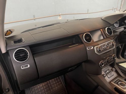 Land Rover Discovery 4 Graphite Edition in Namibia
