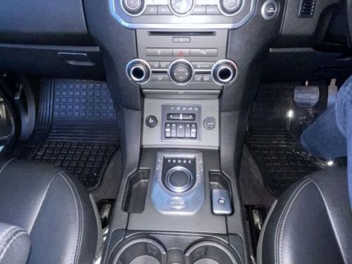 Land Rover Discovery 4 Graphite Edition in Namibia