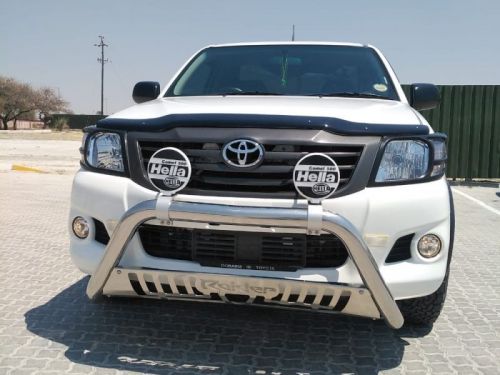 Toyota Hilux 2.5 D4D SC in Namibia