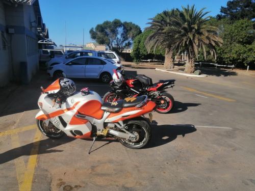 Suzuki Hayabusa gsx1300r in Namibia