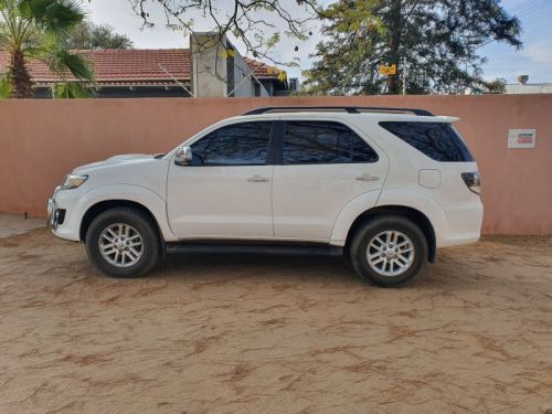 Toyota Fortuner 3.0 DVD in Namibia