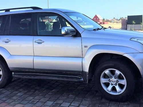 Toyota Land Cruiser - Prado 3.0 TX diesel turbo 4WD in Namibia