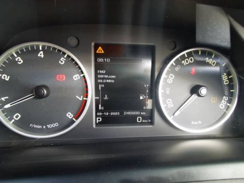 Land Rover Discovery 4 SCV6 HSE 4x4 in Namibia