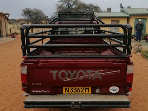 Toyota Hilux 2.7 in Namibia