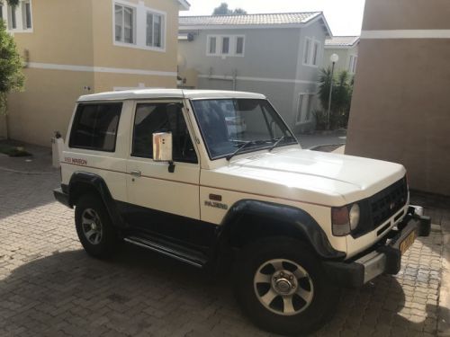 Mitsubishi Pajero SWB 3.0 V6 in Namibia