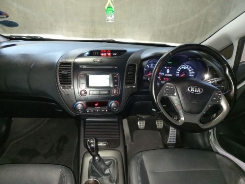 Kia Cerato SX in Namibia