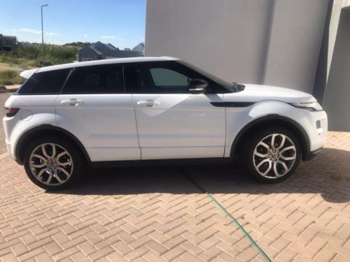 Land Rover Range Rover Evoque in Namibia