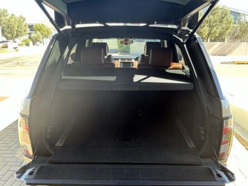 Land Rover Range Rover 5L V8 Supercharge Autobiography in Namibia